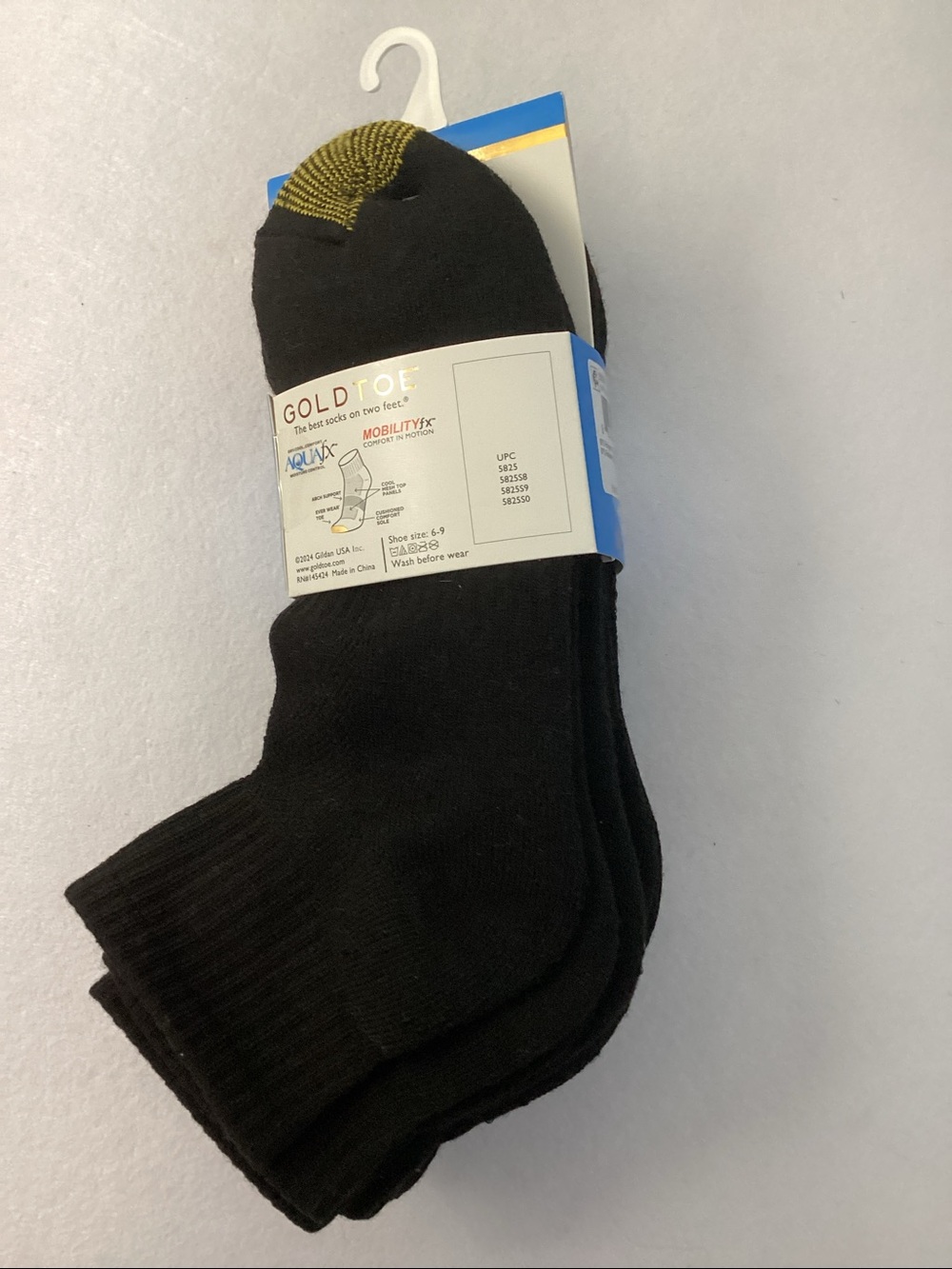 Gold Toe Sport Black Half Cushion Quarter - 6 Pairs - Picture 6 of 6